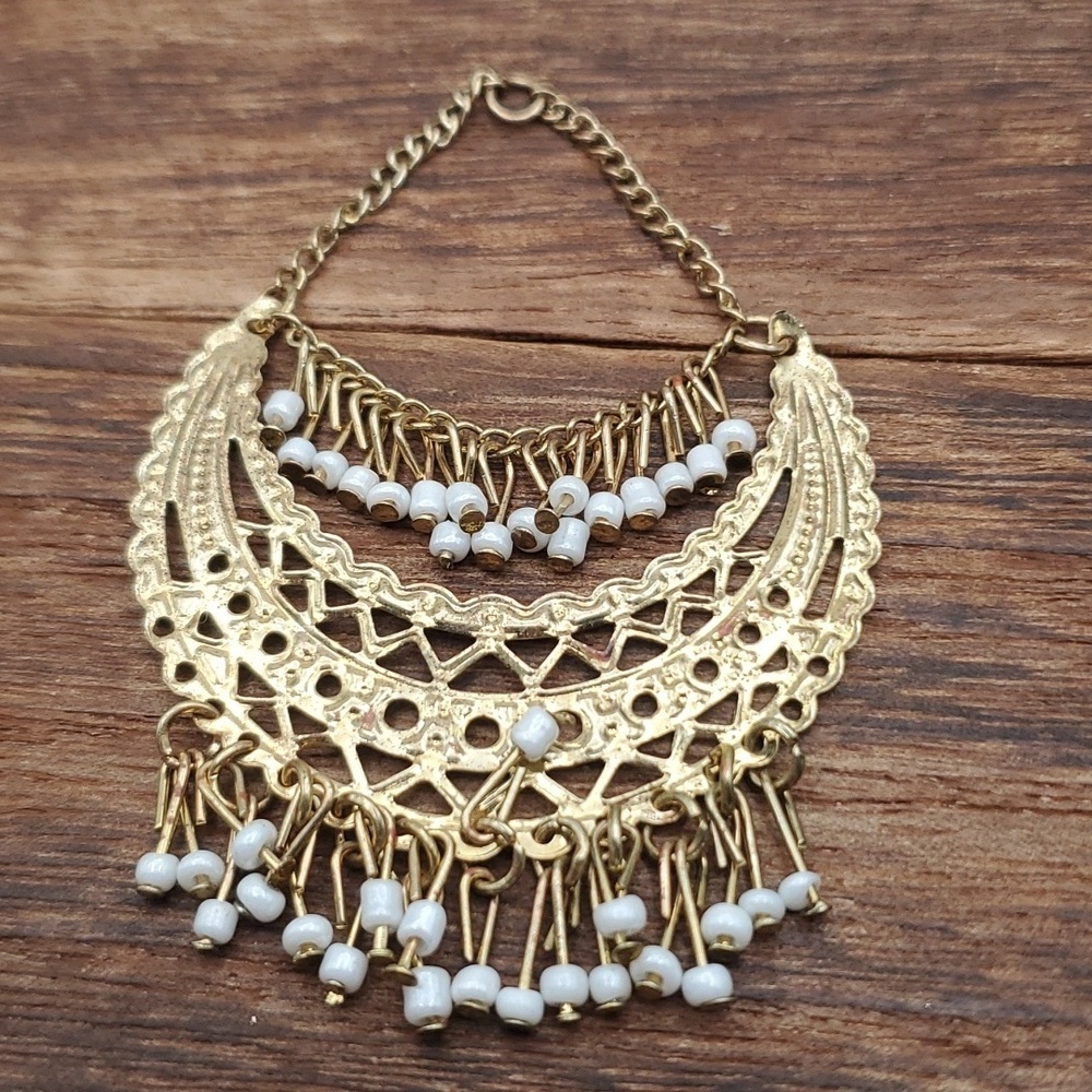 Gypsy‎ lace necklace pendant